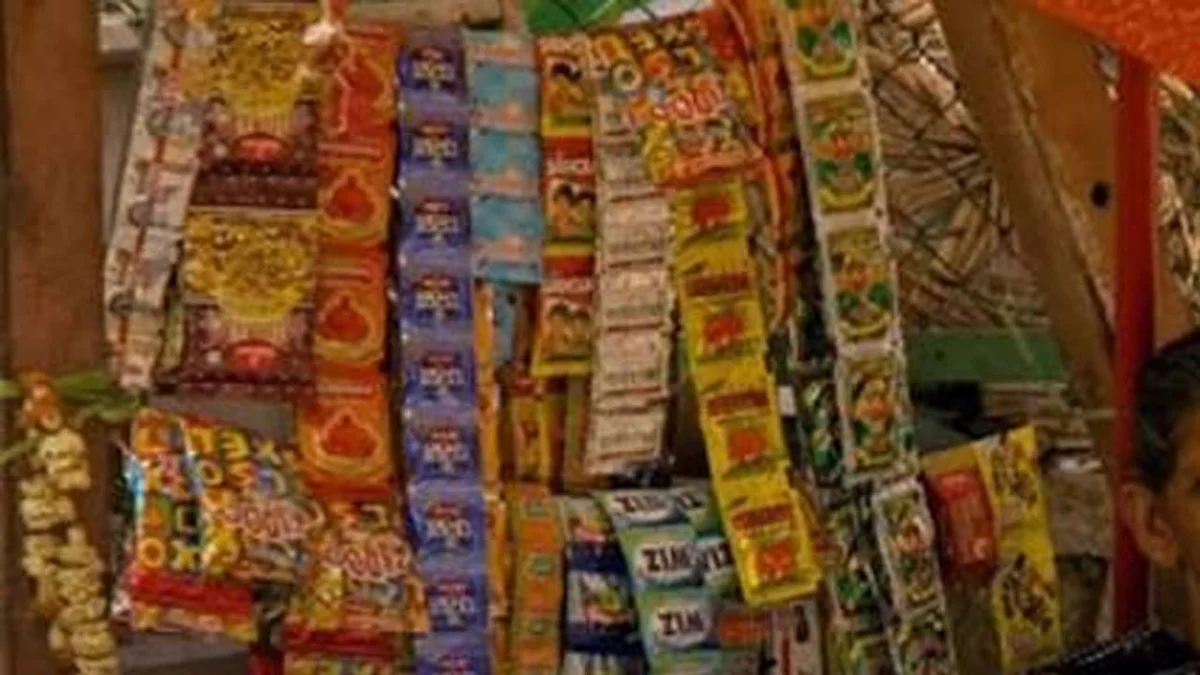 पान मसाला अब मिलेगा पेपर, टीन के पैकेट में, प्लास्टिक हुई बैन