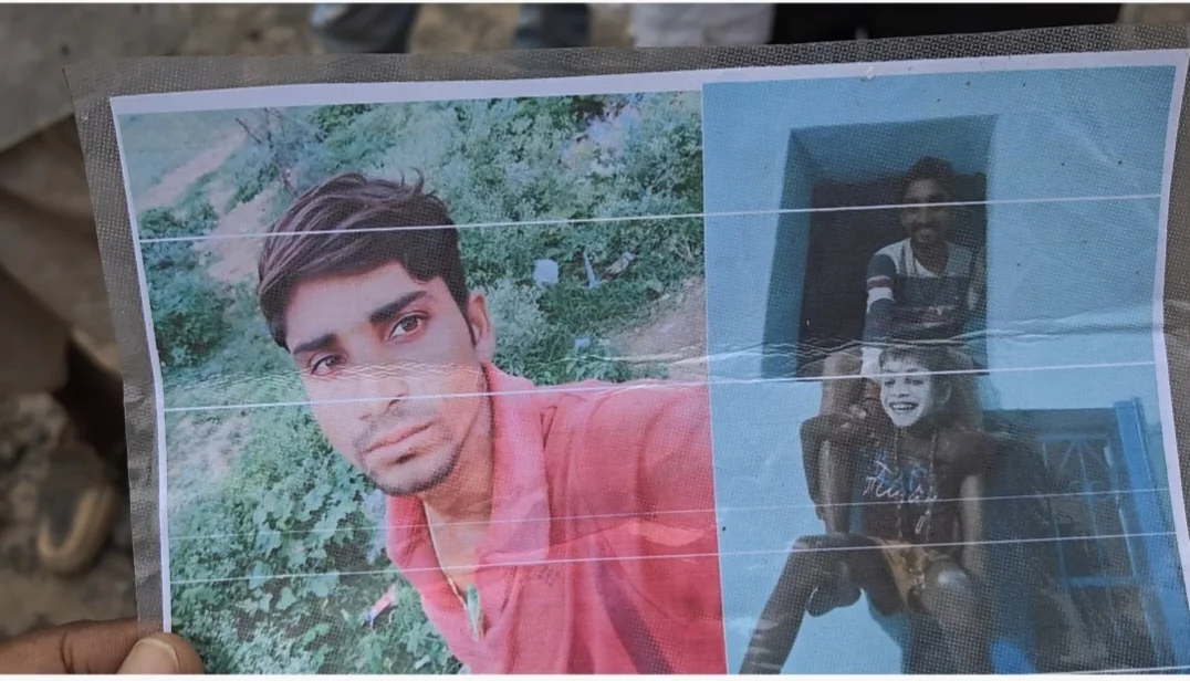 परिजनों का आरोप - बेटे के साथ हुई मारपीट, इलाज के दौरान हुई मौत, आरोपियों के खिलाफ कार्यवाही की मांग 