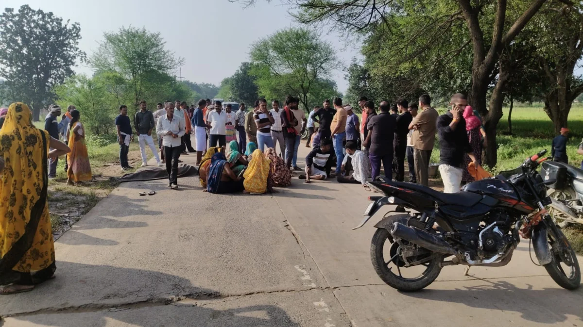 सिंगरौली में मिला युवक का शव, हत्या की आशंका, सड़क पर हंगामा