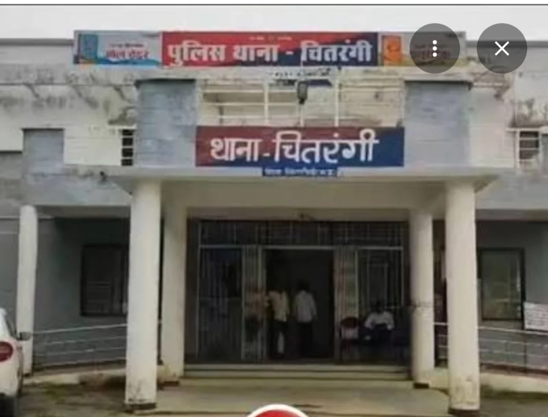 कच्चा मकान गिरने से मासूम बालिका की मौत, एक बहन घायल