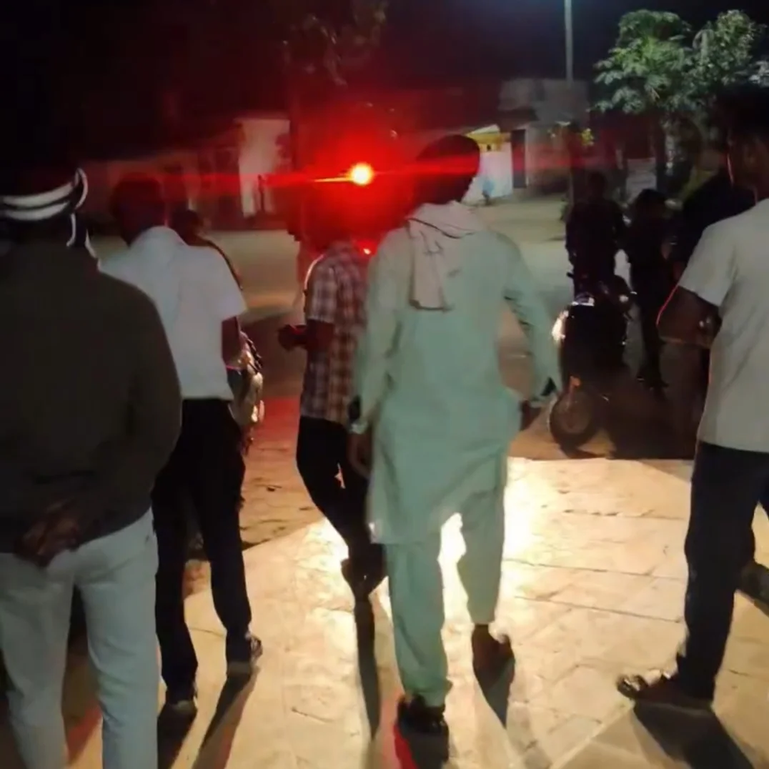 Singrauli - ज्वैलरी संचालक से 16 हजार नगद और सोने चांदी के गहने की हुई लूट