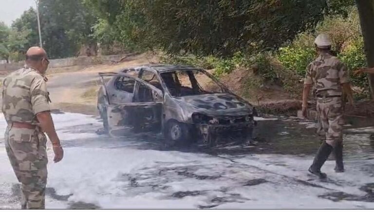 Singrauli : टाटा इंडिगो की चलती कार में लगी आग