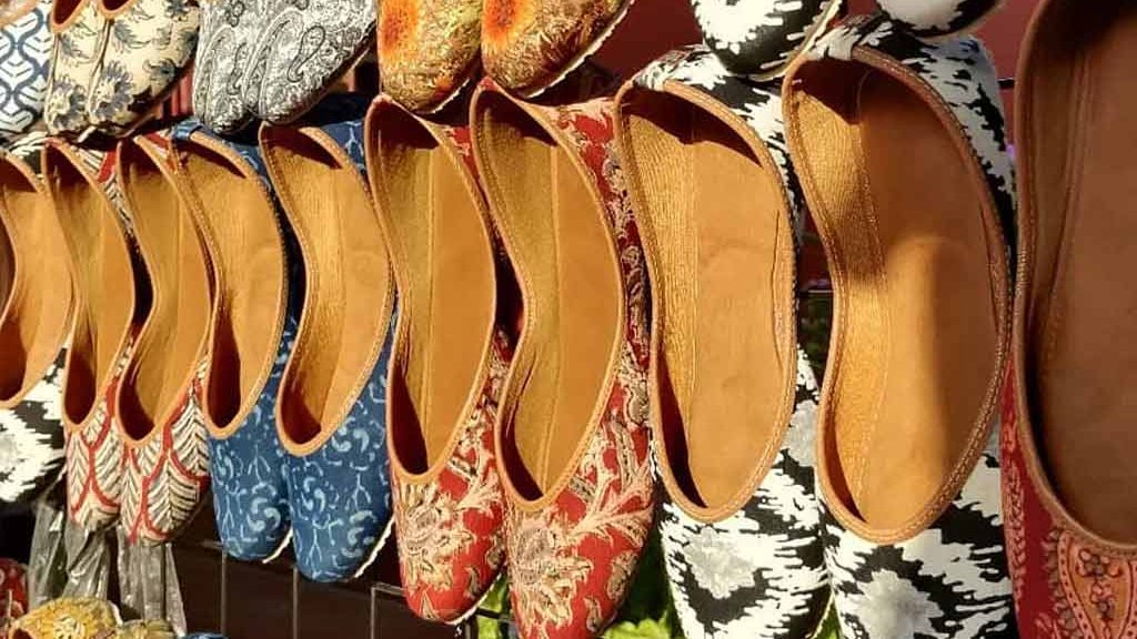 kolhapuri sandals - जानिए कहां से खरीदें कोल्हापुरी सेंडल