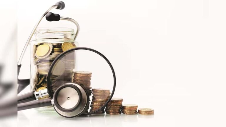 Medical Life Insurance : सरकार ने मेडिकल लाइफ इंश्योरेंस पर लगाया जीएसटी मंत्री ने संसद में दी जानकारी