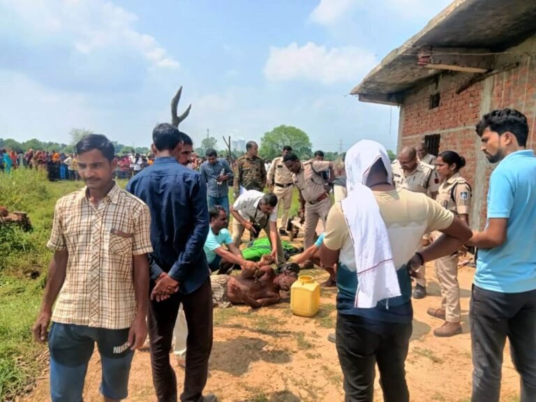 SINGRAULI NEWS - सोते समय एक अधेड़ व्यक्ति की धारदार हथियार से हत्या