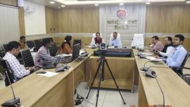 SINGRAULI - प्रधानमंत्री किसान सम्मान निधि लंबित प्रकरणों का समय पर करे निराकरणः-कलेक्टर