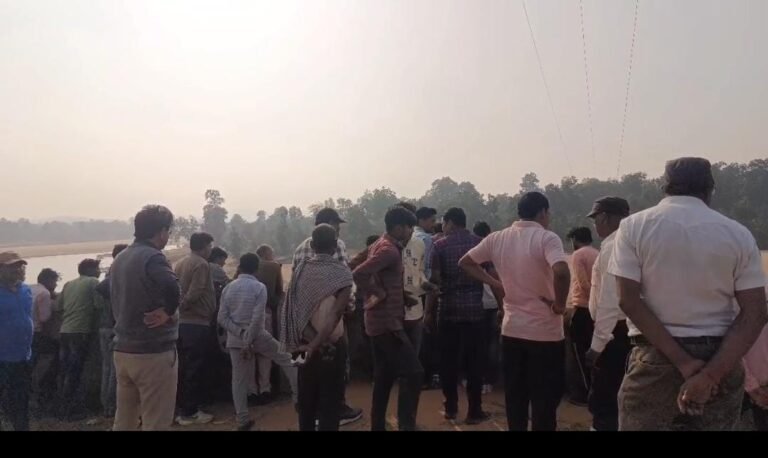 SINGRAULI : नदी में नहाने के दौरान हादसा, डूब रही बेटी को बचाने के दौरान पिता की मौत, बेटी लापता