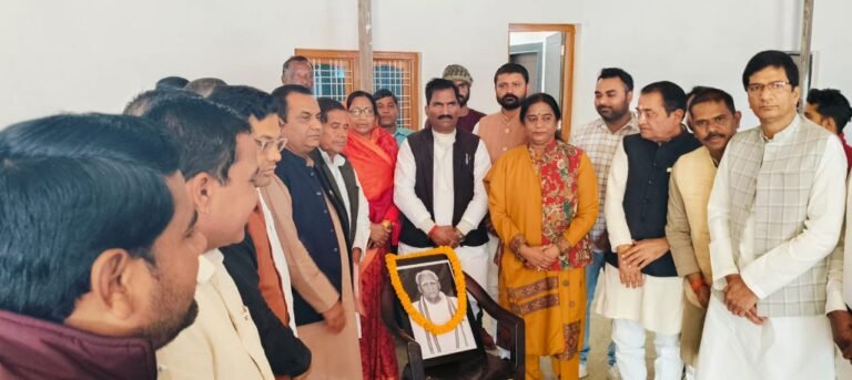 SINGRAULI - 27 जनवरी से बाबा साहेब की जन्म स्थली महू से निकलेगी संविधान बचाओ पदयात्रा