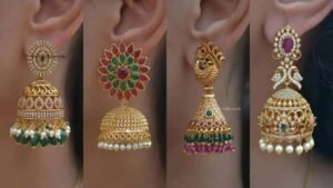 Jhumka Design - यंग गर्ल्स को वेस्टर्न लुक के साथ पेयर करने चाहिए फंकी ईयररिंग्स