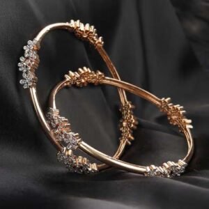 Designer Bangles : डिज़ाइनर चूड़ियों को ऐसे करे कैरी , दिखेंगी खूबसूरत