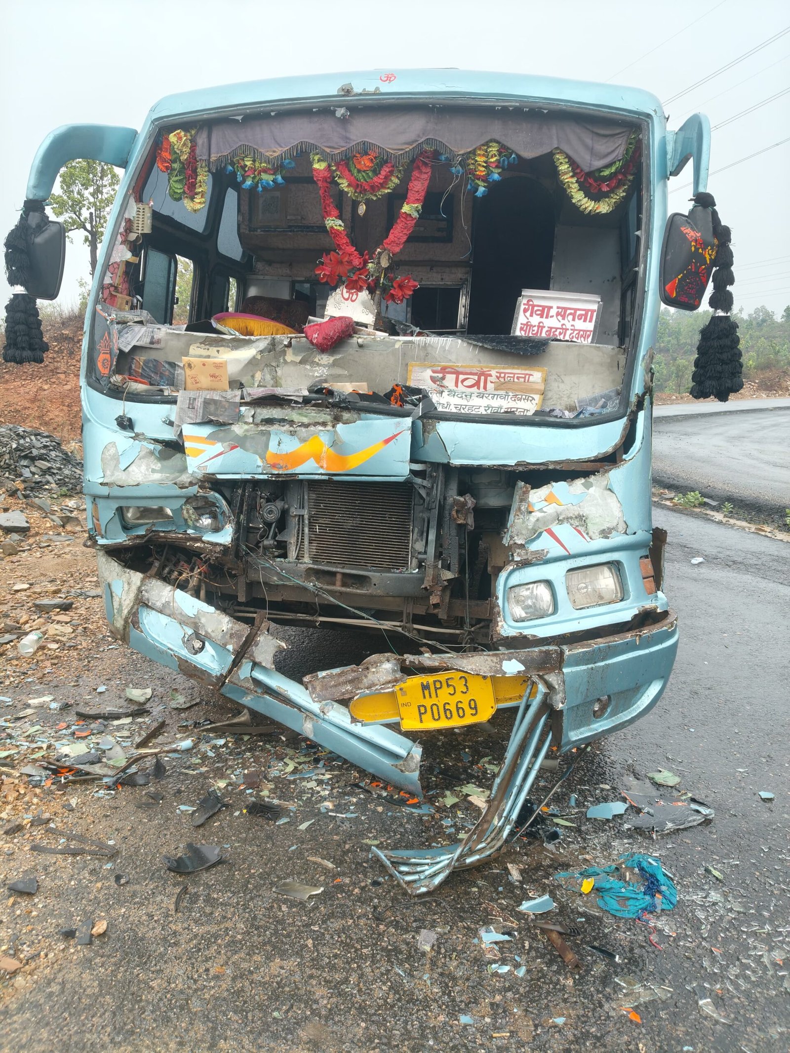 Singrauli सीधी मुख्य सड़क पर भीषण सड़क हादसा