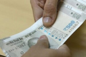 MP NEWS- लोकायुक्त की कार्रवाई पटवारी रिश्वत लेते गिरफ्तार