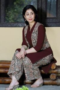 Latest Kurti Design: ये कुर्ती डिज़ाइन में लुक लगेगा बिल्कुल ट्रेंडिंग