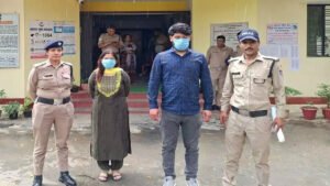 HARIDWAR - मां ने अपनी बेटी का प्रेमी और दोस्त से करवाया दुष्कर्म 1 HARIDWAR - मां ने अपनी बेटी का प्रेमी और दोस्त से करवाया दुष्कर्म