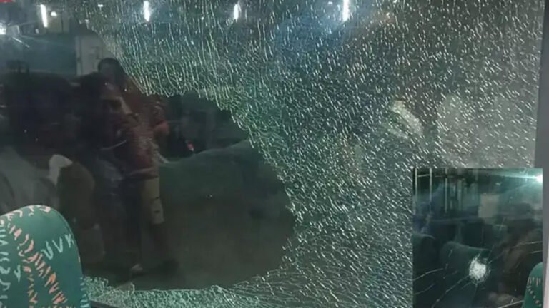 MP - भोपाल से दिल्ली जा रही शताब्दी एक्सप्रेस पर दो बार पथराव