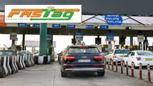 Fastag - 3000 रु. में एक साल के लिए फास्टैग पास 1 Fastag - 3000 रु. में एक साल के लिए फास्टैग पास