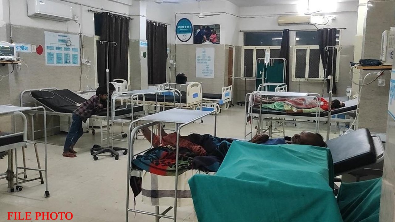 Bageshwar Dham - बागेश्वरधाम में होमस्टे की दिवार गिरने से महिला श्रद्धालु की मौत, कई घायल