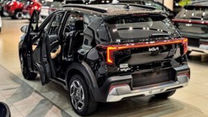 SUV- 1.50 लाख की कीमत में Kia ने लॉन्च करदी प्रीमियम SUV