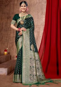 Sawan Green Saree : ये हरी साड़ियाँ हैं ट्रेंड में, देखे डिज़ाइन