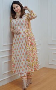 Cotton Kurta Set: स्टाइलिश कॉटन कुर्ता सेट का देखे डिज़ाइन