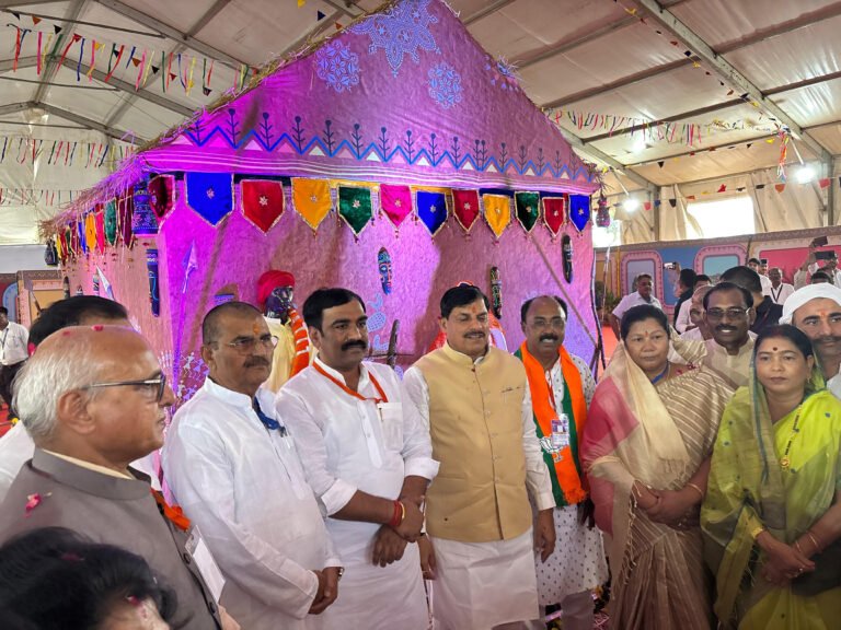 Singrauli-सिंगरौली पहुंचे मुख्यमंत्री डॉक्टर मोहन यादव, 503 करोड़ के 54 कार्यों का हुआ लोकार्पण और शिलान्यास