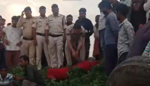 Singrauli: अनियंत्रित होकर ट्रैक्टर पलटा,चालक की मौत