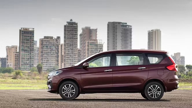 New Maruti Ertiga 2025 : Nexon से ज्यादा पावर, 35 km/l का दमदार माइलेज, कीमत महज 7 लाख से कम