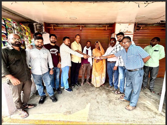 SINGRAULI - सड़क दुर्घटना में मौत के बाद साहू समाज ने दिखाई दरियादिली, परिवार को दी 35,000 रुपये की मदद