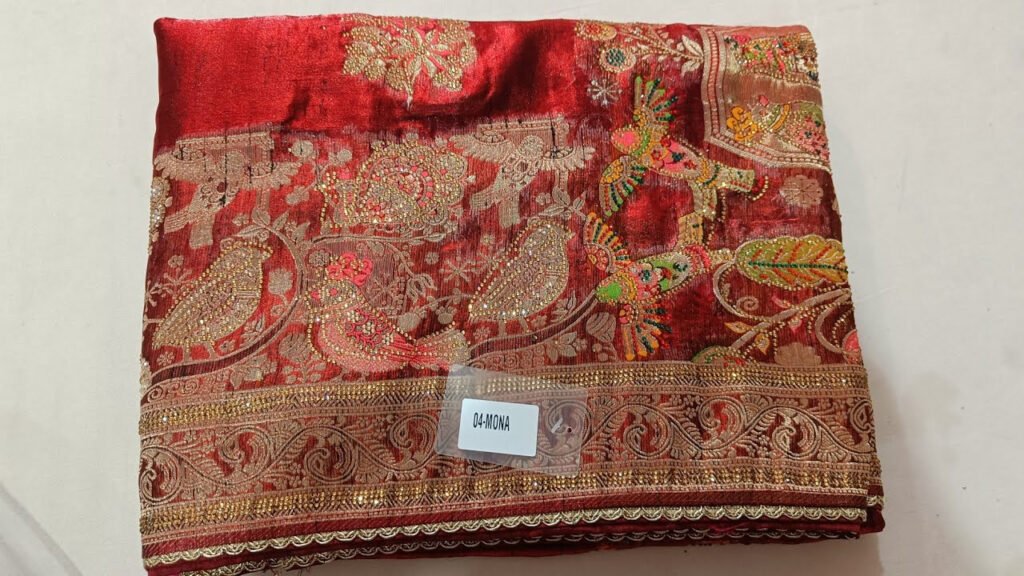 Karwa Chauth Saree 2025: स्पेशल साड़ी का कलेक्शन, एक से बढ़कर एक लेटेस्ट डिज़ाइन देंगे स्टाइलिश रूप 3 Karwa Chauth Saree 2025: स्पेशल साड़ी का कलेक्शन, एक से बढ़कर एक लेटेस्ट डिज़ाइन देंगे स्टाइलिश रूप