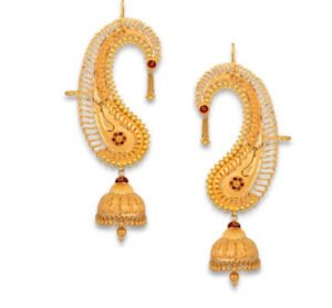 Gold Earring Design: ये गोल्ड इयररिंग्स सिंपल लुक को भी स्टाइलिश बना देंगे, देखें डिज़ाइन