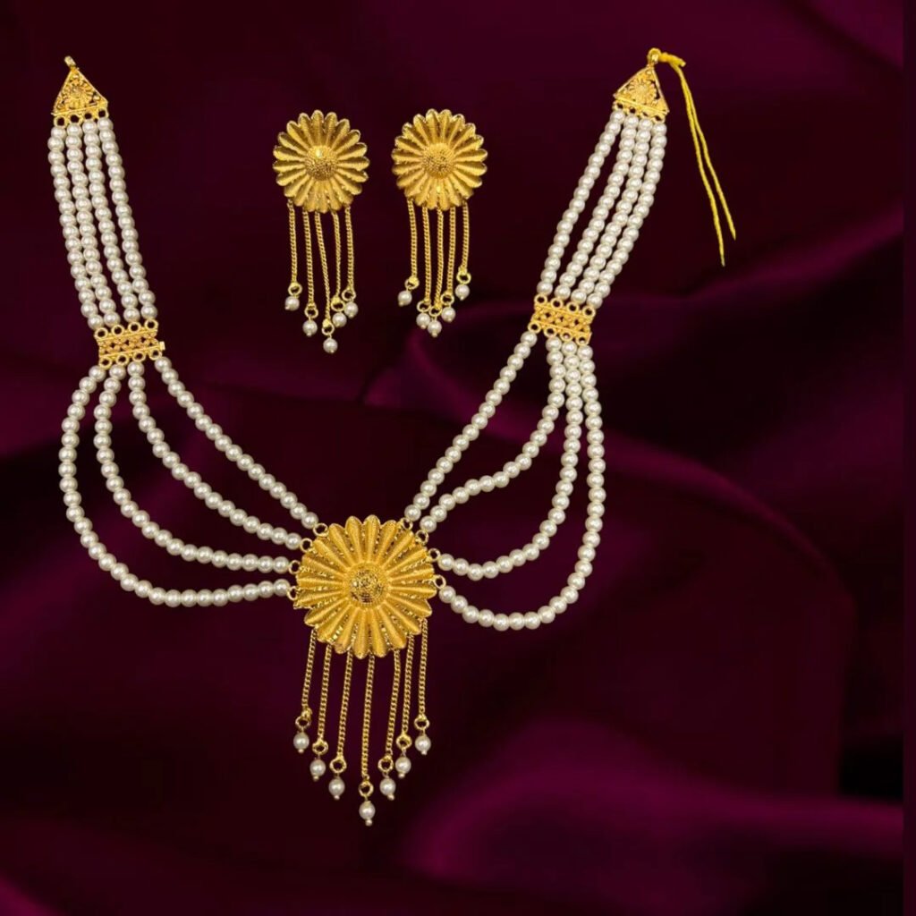Gold Rani Haar Designs: शादियों के सीजन में ब्राइडल गोल्ड रानी हार के लेटेस्ट डिजाइन देखें