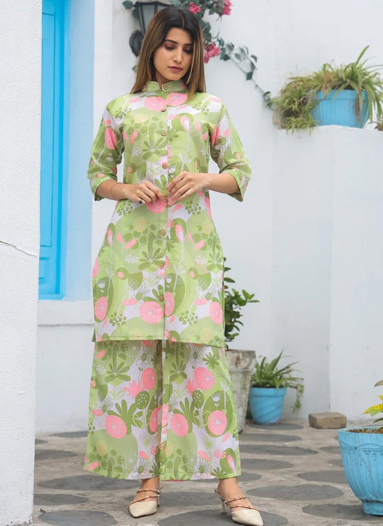 Cotton Kurti Set: कॉटन कुर्ती सेट में आराम के साथ स्टाइल भी, देखे डिज़ाइन