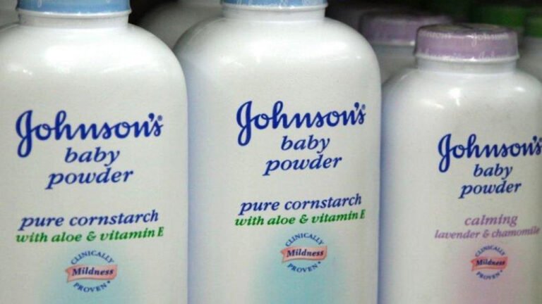 बेबी पाउडर से कैंसर : जॉनसन एंड जॉनसन पर 8,508 करोड़ जुर्माना