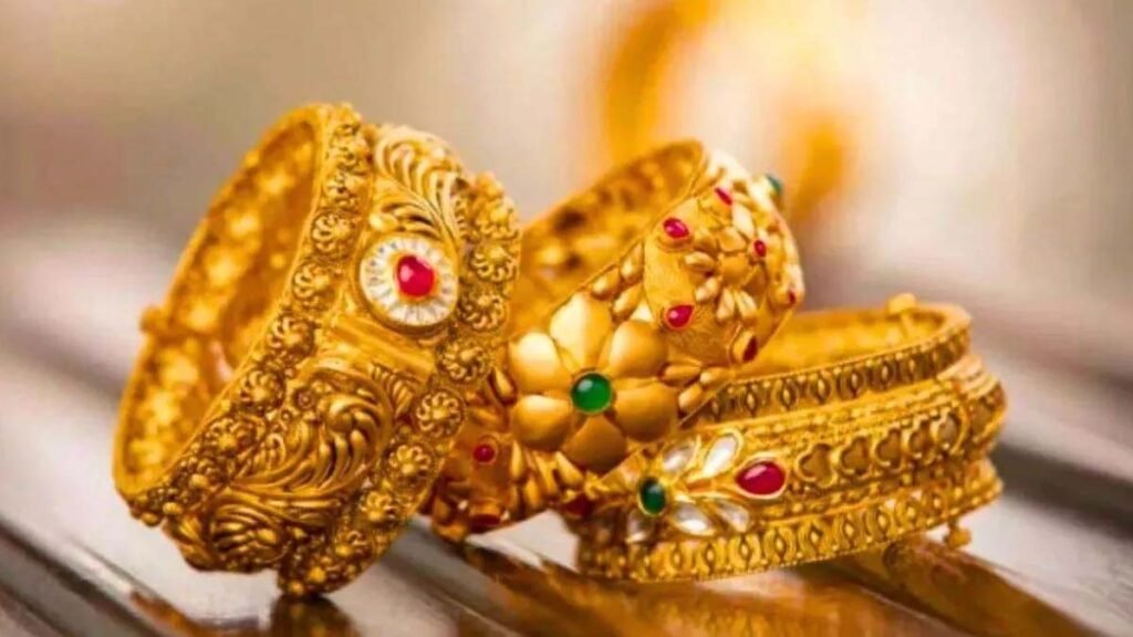 Gold Price Today: दिवाली से पहले बुलेट रफ्तार में बढ़ा सोना-चांदी का भाव! जानें लेटेस्ट कीमतें