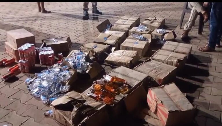 Singrauli: कलेक्टर निवास के पास बिलौजी एवं माजन मोड़ शराब दुकान के बगल में खुला अवैध आहता, कब होगी कार्रवाई?