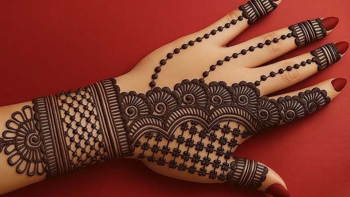 Mehndi Design: ये ट्रेंडी मेहंदी डिज़ाइन आपके हाथों को शाही लुक देंगे स्टाइल मेहंदी डिज़ाइन