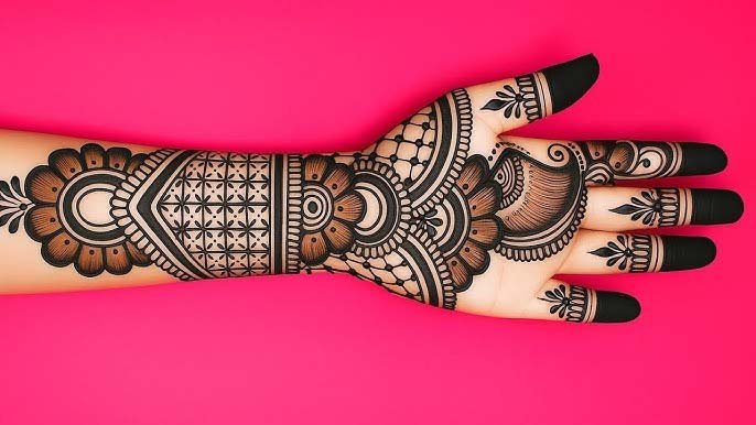 Easy Mehndi Design: सरल और खूबसूरत डिज़ाइन जो आपके हाथों में चार चाँद लगा देंगे