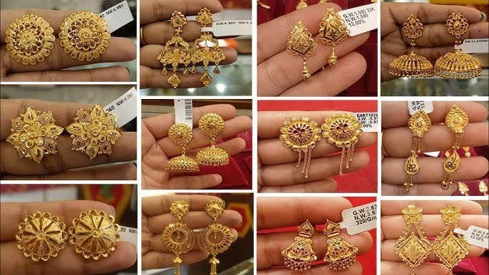 Gold Earrings Designs: ये गोल्ड झुमका डिज़ाइन सिंपल लुक को भी स्टाइलिश बना देंगे, देखें लेटेस्ट डिज़ाइन 4 Gold Earrings Designs: ये गोल्ड झुमका डिज़ाइन सिंपल लुक को भी स्टाइलिश बना देंगे, देखें लेटेस्ट डिज़ाइन