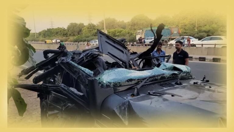 ACCIDENT - डिवाइडर के बीच 50 फीट नाला, 150 की रफ्तार से कार जा गिरी.... 5 की मौत