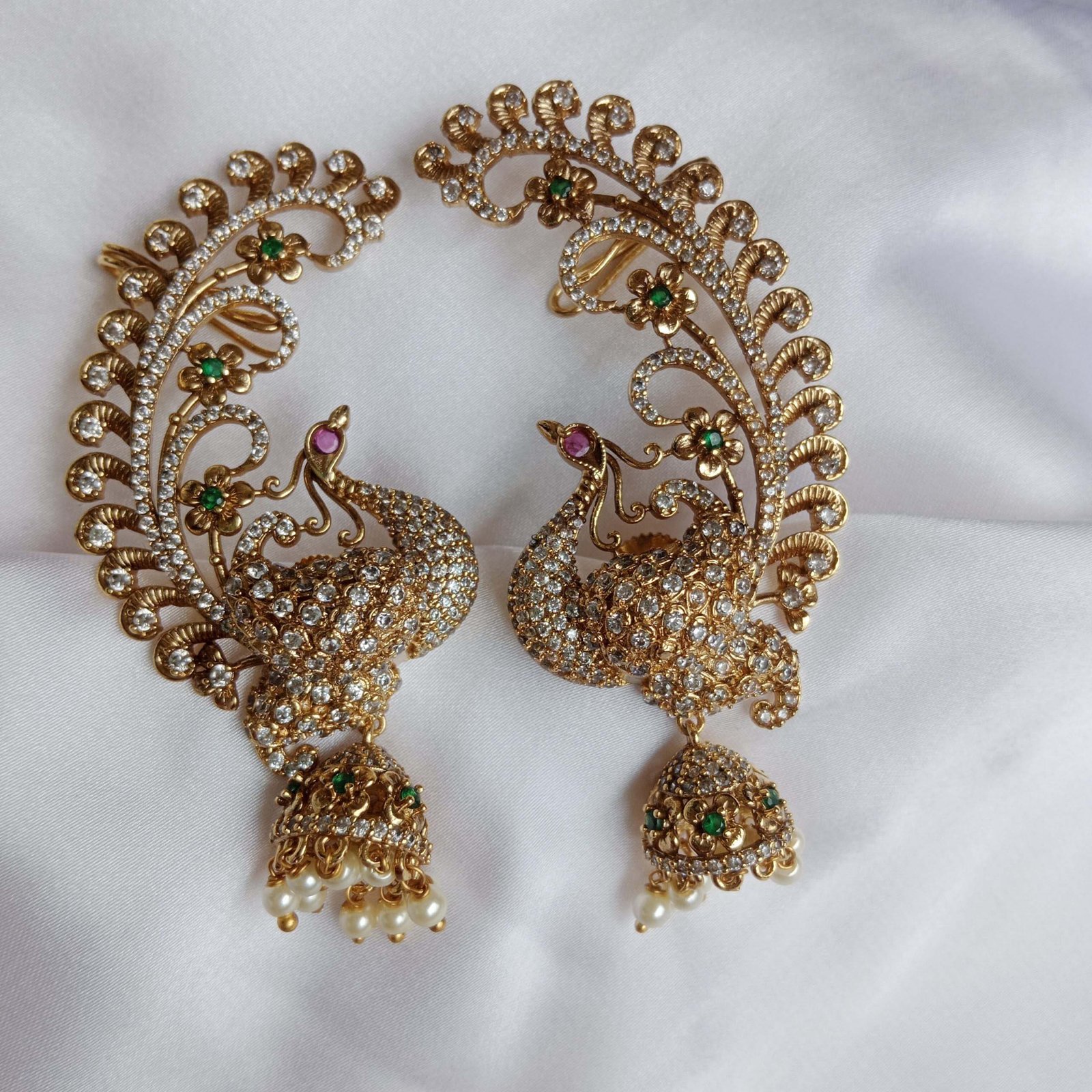 Maharashtrian Jhumka Design: ये 5 महाराष्ट्रीयन झुमके आपकी खूबसूरती में चार चाँद लगा देंगे