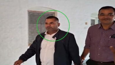 MP - पेंशन अधिकारी निकला रिश्वतखो रः 10 हजार घूस लेते लोकायुक्त रंगे हाथों पकड़ा