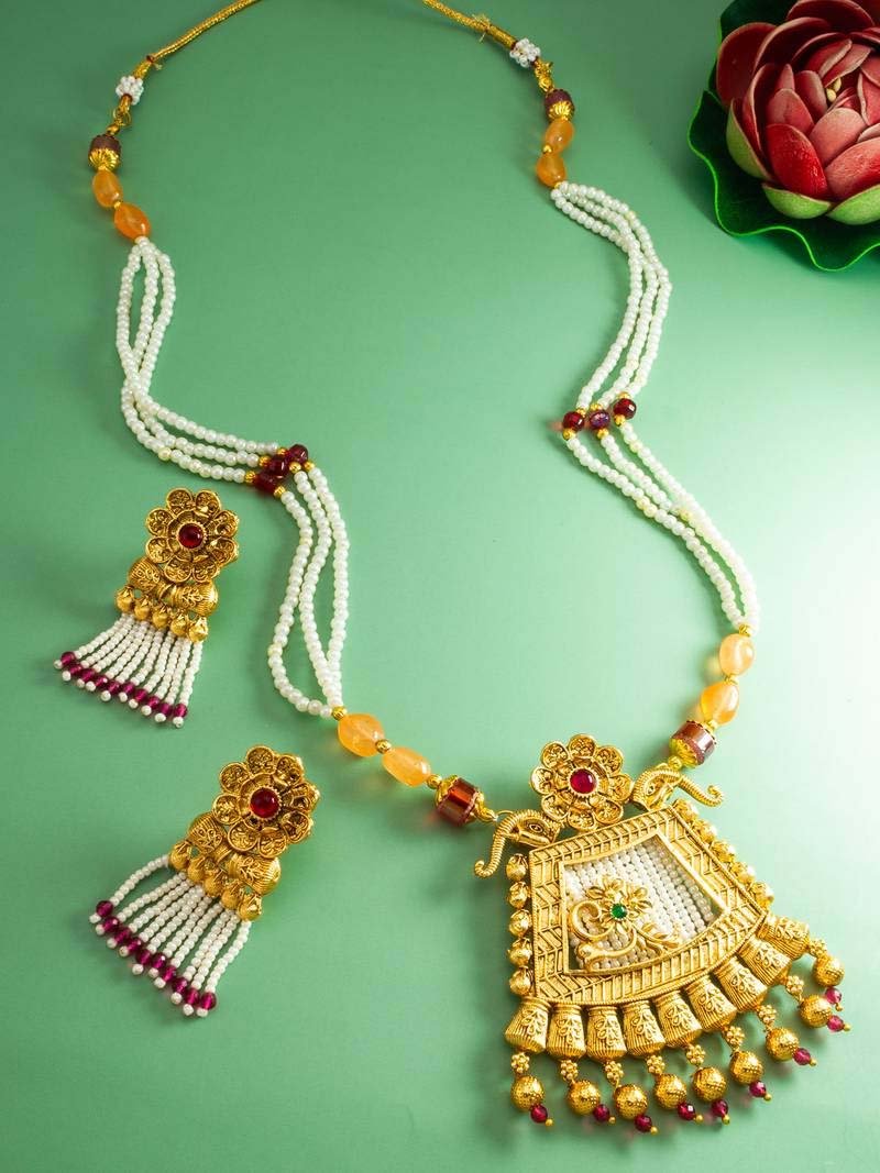 Jewellery Set Designs: हर तरह के आउटफिट पर अच्छी लगेंगी ये मल्टी कलर ज्वेलरी, देखें डिजाइंस