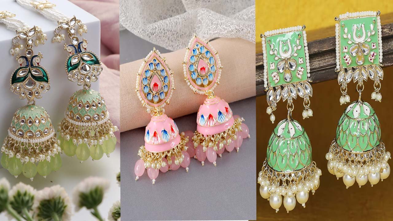 Stylish Jhumka Designs: साड़ी-सूट के लिए स्टाइलिश लेटेस्ट झुमके डिजाइन्स देखे