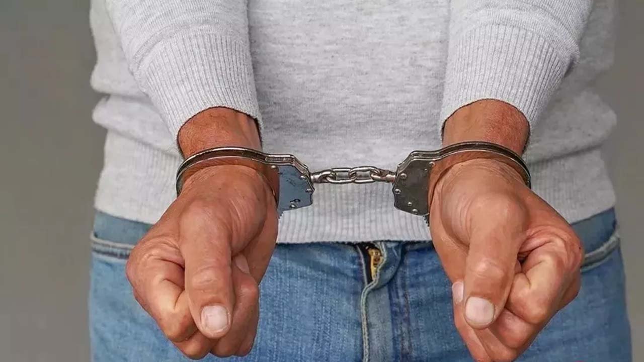 Singrauli - सगी मासूम बेटी के साथ पिता ने किया गलत हरकत