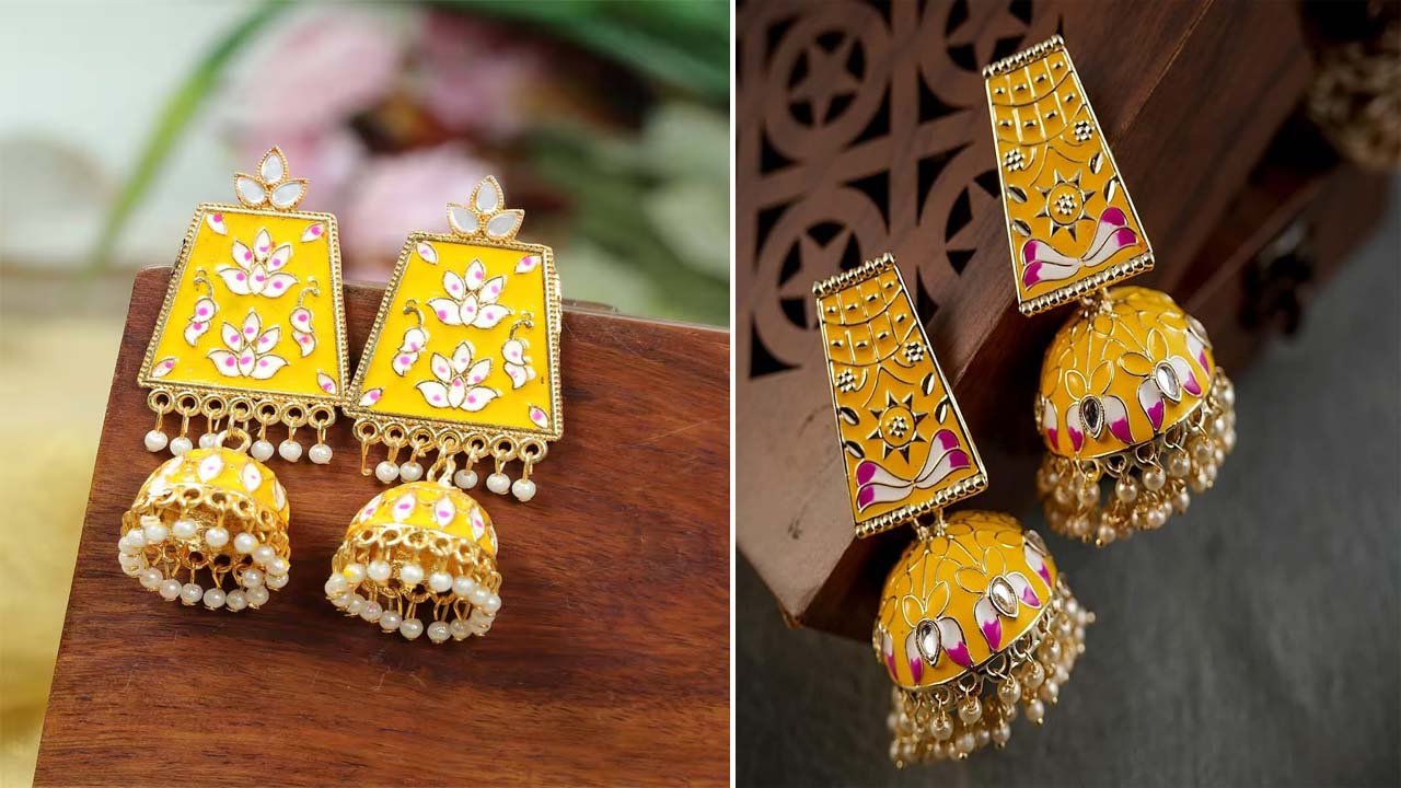 Jhumki Designs: हर लुक में खास दिखेंगी ये कश्मीरी डिजाइन की झुमकियां — ट्राई करें साड़ी या सूट के साथ 4 Jhumki Designs: हर लुक में खास दिखेंगी ये कश्मीरी डिजाइन की झुमकियां — ट्राई करें साड़ी या सूट के साथ
