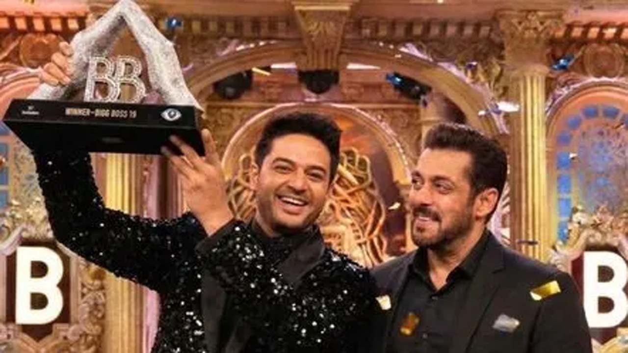 Bigg Boss 19 के विनर बने गौरव खन्ना, मिला 50 लाख रुपए का कैश प्राइज