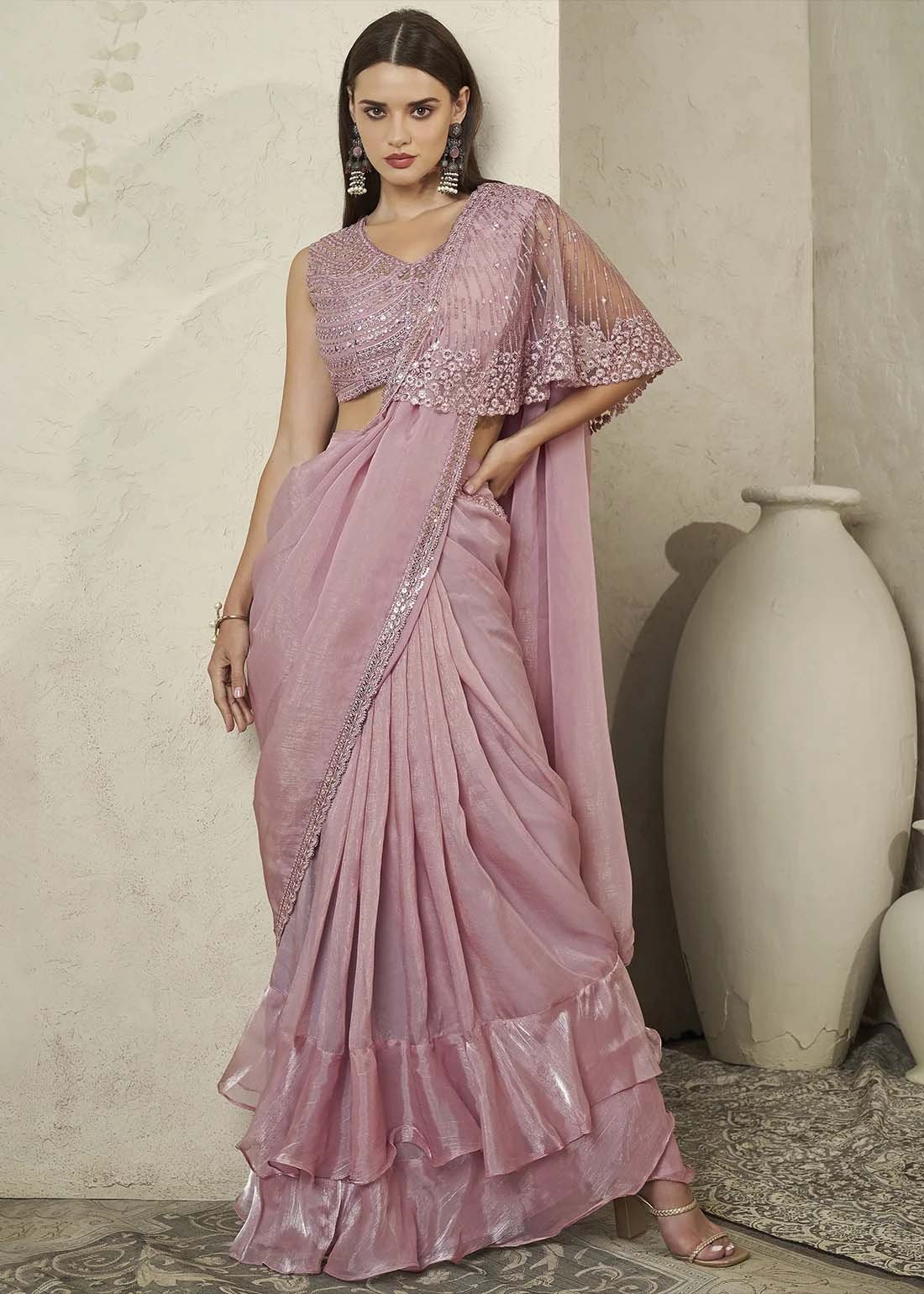 Indo Western Saree: पारंपरिक लुक में लगाएं मॉडर्न स्टाइल का तड़का,ndo Western Saree का ट्रेंड
