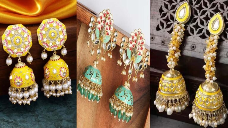 एथनिक लुक को Perfect बनाएंगे ये Latest Jhumka Designs, यहां देखें Best Collection