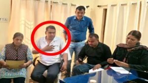 शर्मनाक - रिटायर्ड चौकीदार से 20 हजार की रिश्वत लेते इंजीनियर गिरफ्तार